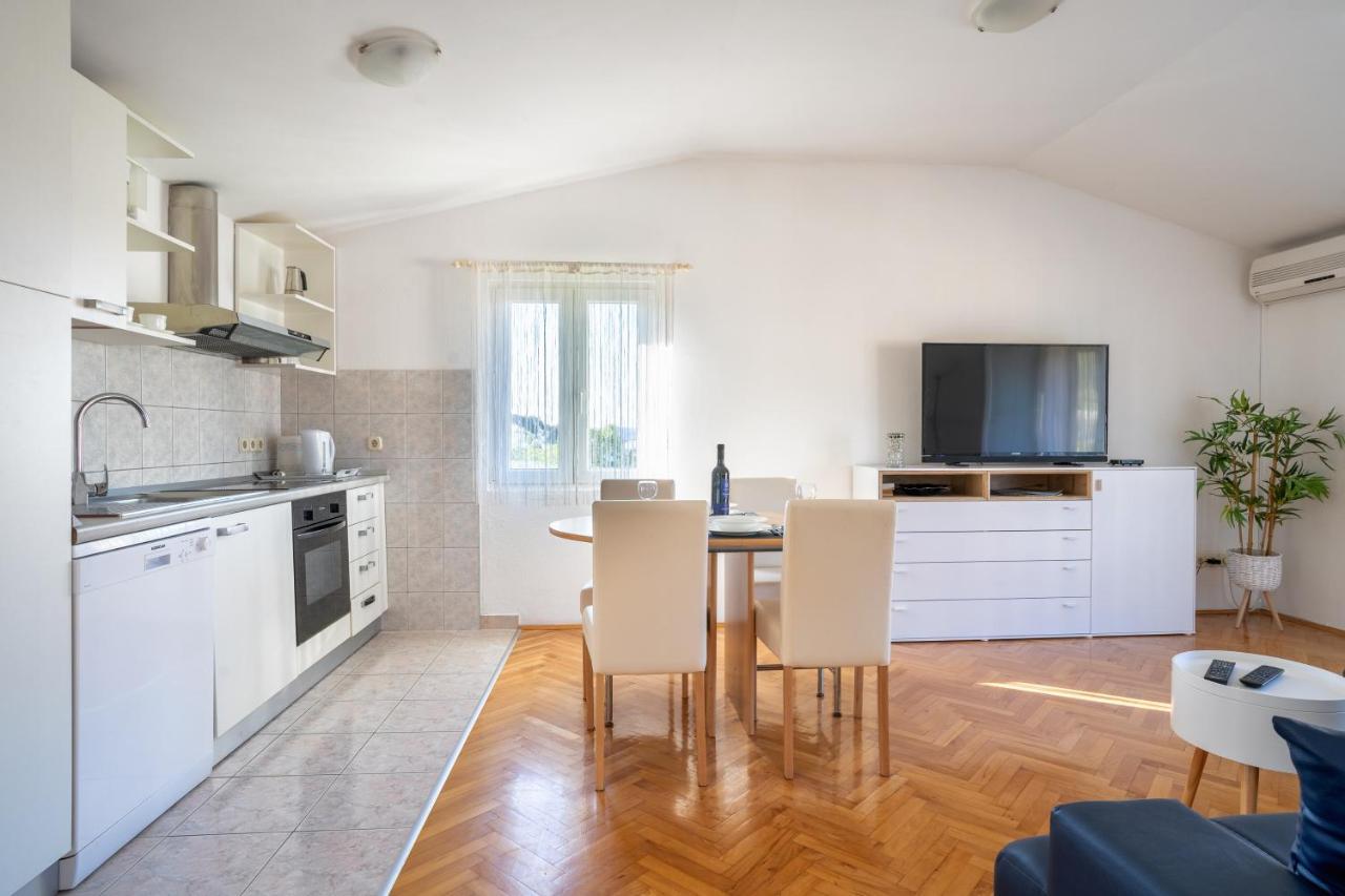 Apartment Pelicaric Sali Dugi Otok Extérieur photo