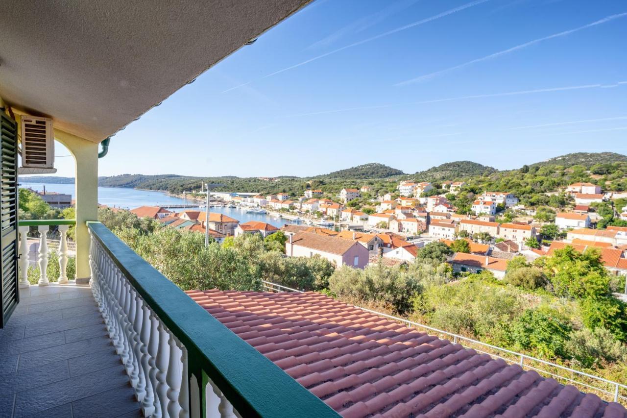 Apartment Pelicaric Sali Dugi Otok Extérieur photo